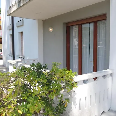 Cozy Flat Next To - Beahost Appartamento